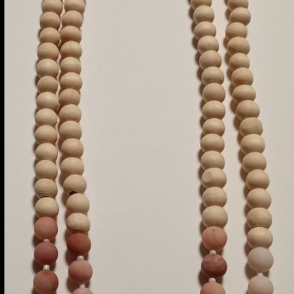 COLDWATER CREEK PINK MULTI BEADED NECKLACE - Picture 2 of 6